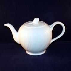 Louisenburg Tea Pot with Lid 1 L. 13 cm used
