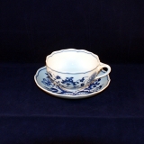 Maria Theresia Onions Tea Cup with Saucer as good as new