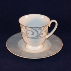 Tirschenreuth Avado Coffee Cup with Saucer as good as new