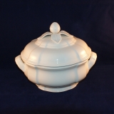 Manoir Round Serving Dish/Bowl with Lid and Handle as good as new