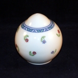 Adeline Pepper Pot/Pepper Shaker as good as new