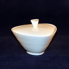 Apart Sugar Bowl with Lid as good as new