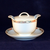 Galleria Bologna Gravy/Sauce Boat with Underplate and Lid very good