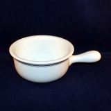 Trend Cafe Gravy/Sauce Boat with Handle as good as new